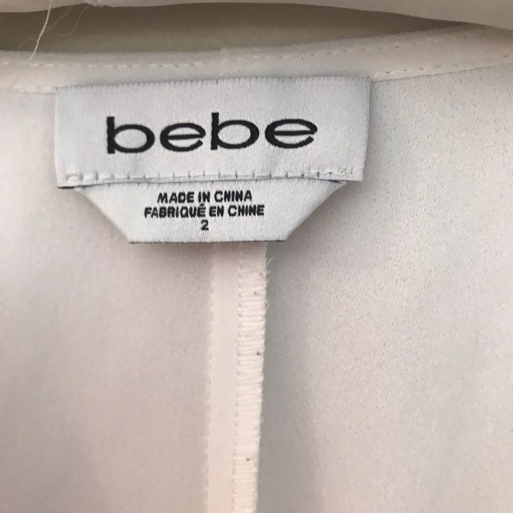 Bebe bell sleeve v neck blouse - Picture 4 of 9